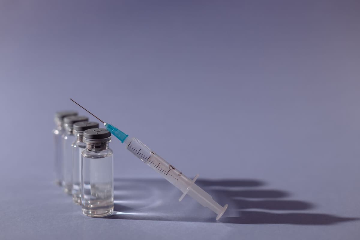 Your 2026 Adult Vaccine Checklist: RSV, Shingles, and More