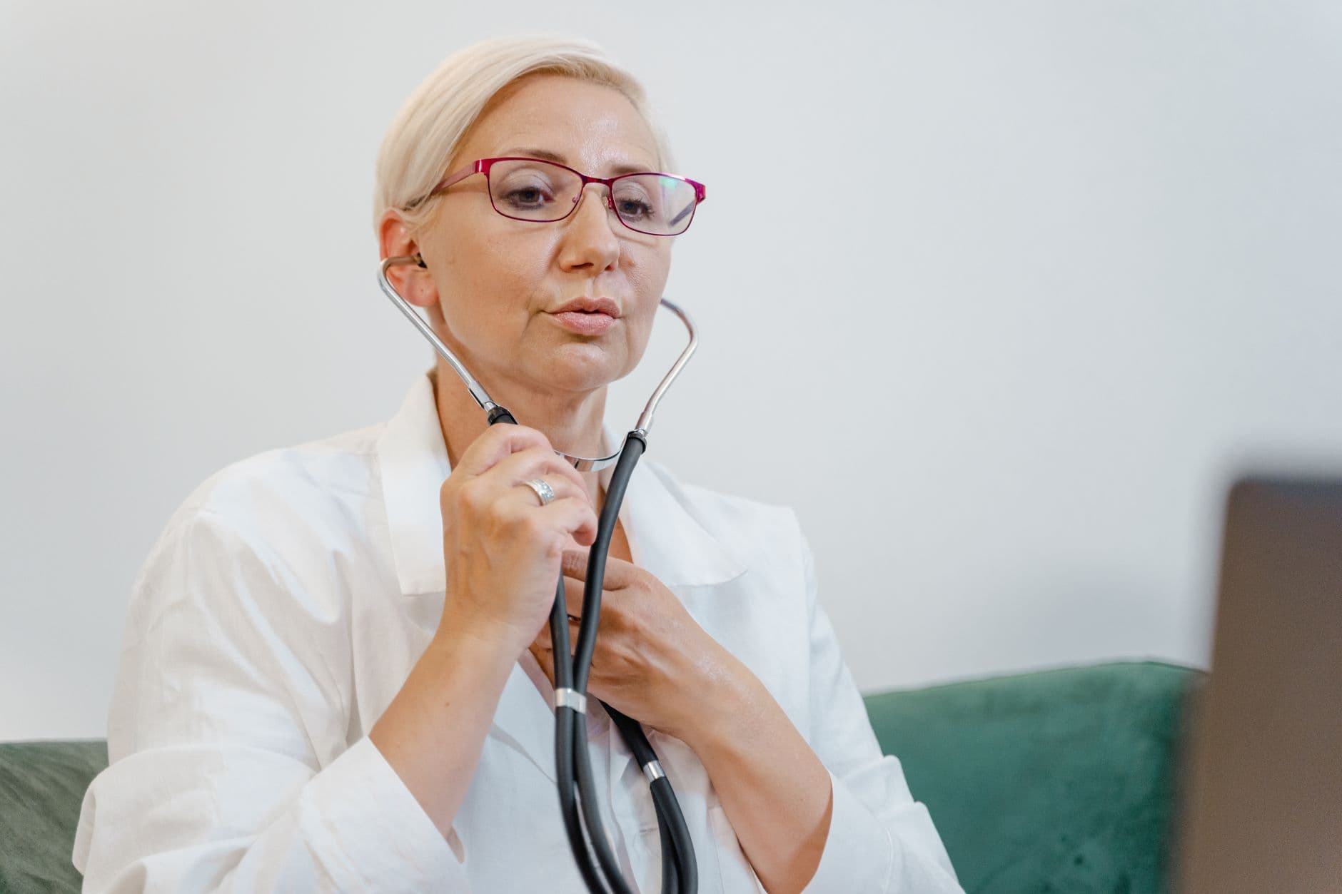 Menopause Hormone Therapy: A Clear-Eyed Look at the Risks and Benefits